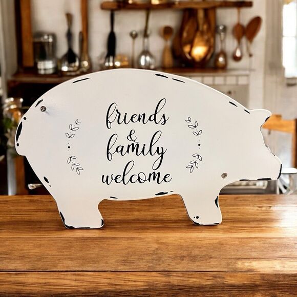 Friends & Family Welcome Rustic Pig Wooden Farmhouse Country Tabletop Decor - Picture 1 of 5